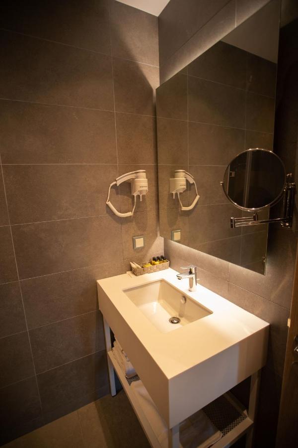 8 Boutique Suites Nea Poteidaia Esterno foto