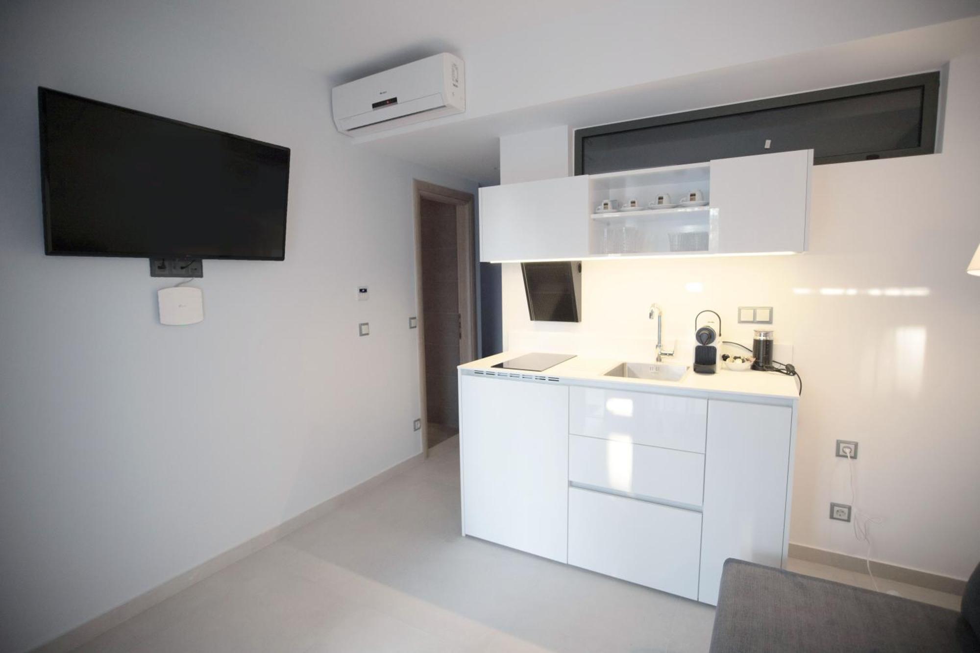 8 Boutique Suites Nea Poteidaia Camera foto