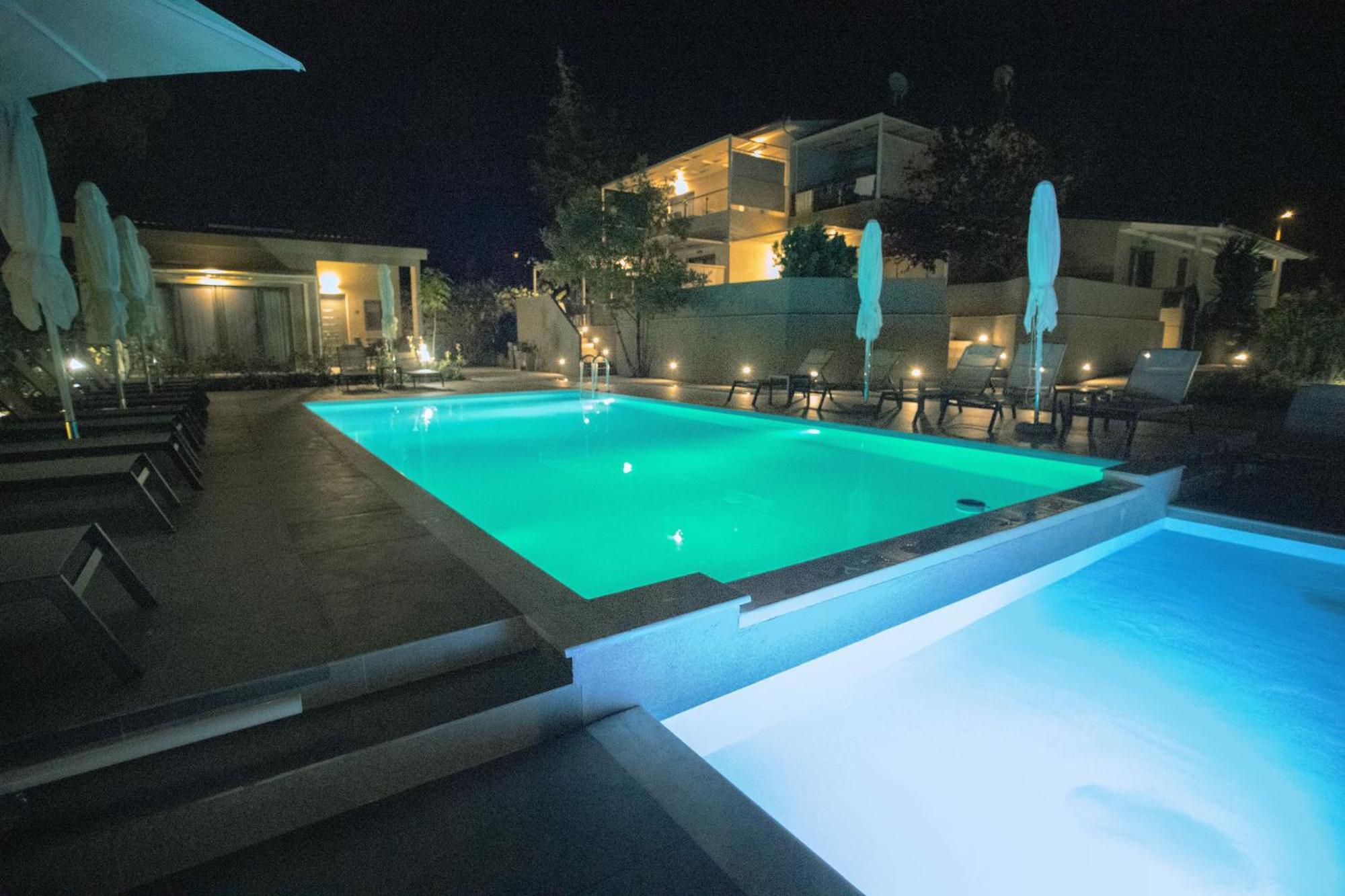8 Boutique Suites Nea Poteidaia Camera foto